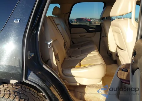 2008 Chevrolet Tahoe Lt z USA, uszkodzony, nr VIN 1GNFC13098R189829